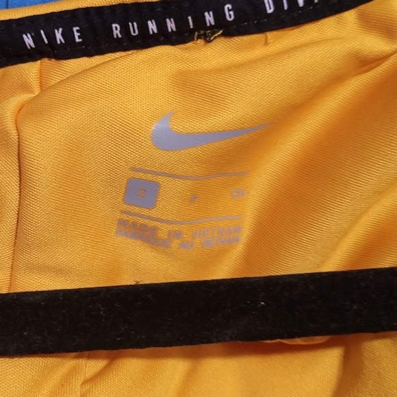 Men's Nike Run Division Yellow Hooded Running Jacket CU7889-743 Size Small - Picture 8 of 11